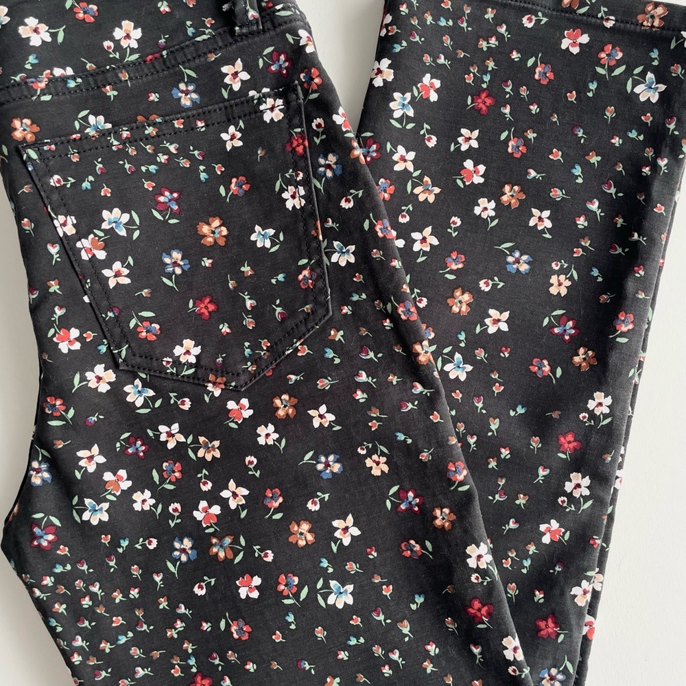 Joe’s Jeans Floral High Rise Straight Leg Ankle Pants